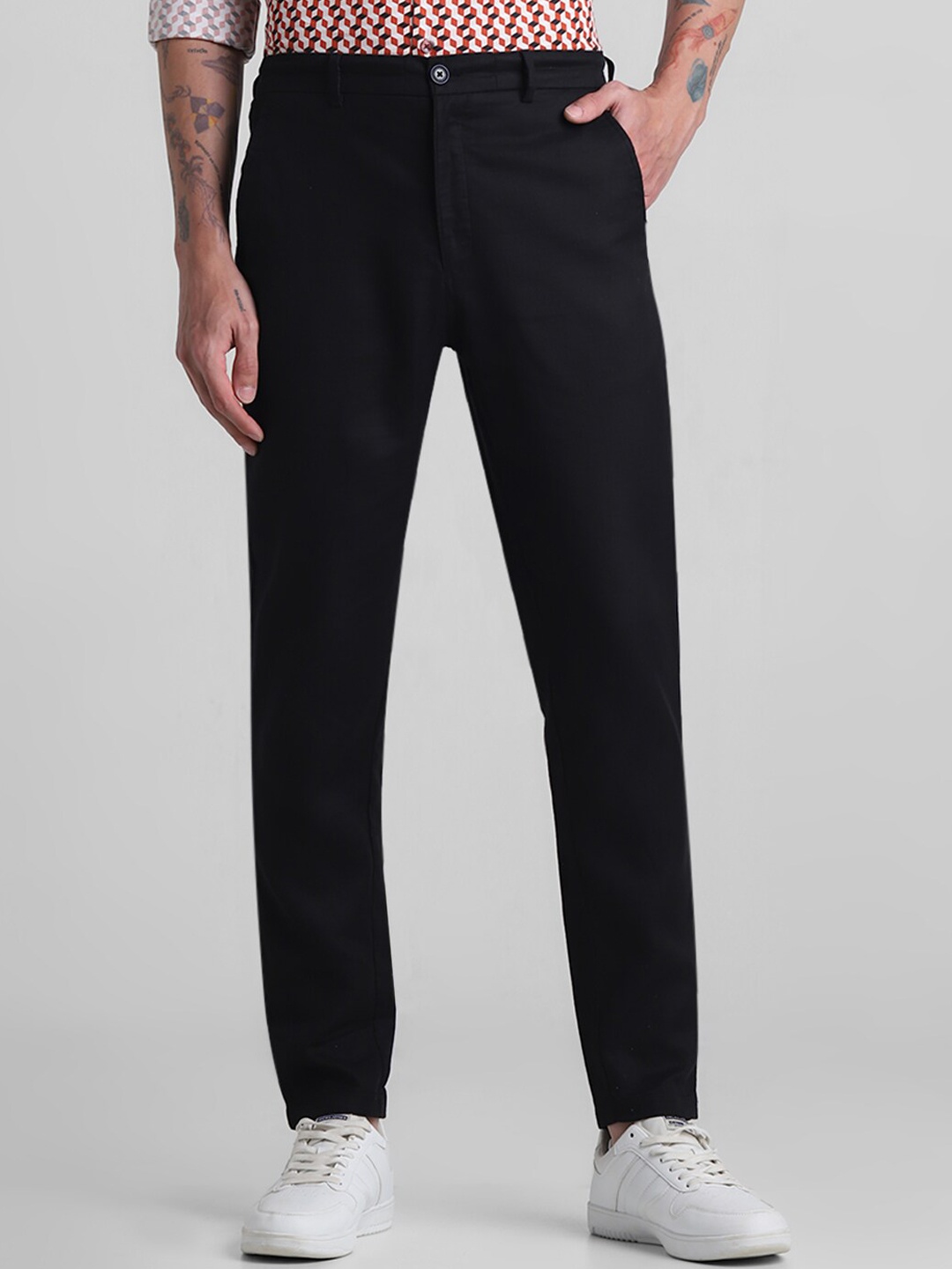 

Jack & Jones Men Mid Rise Cotton Chinos Trousers, Black