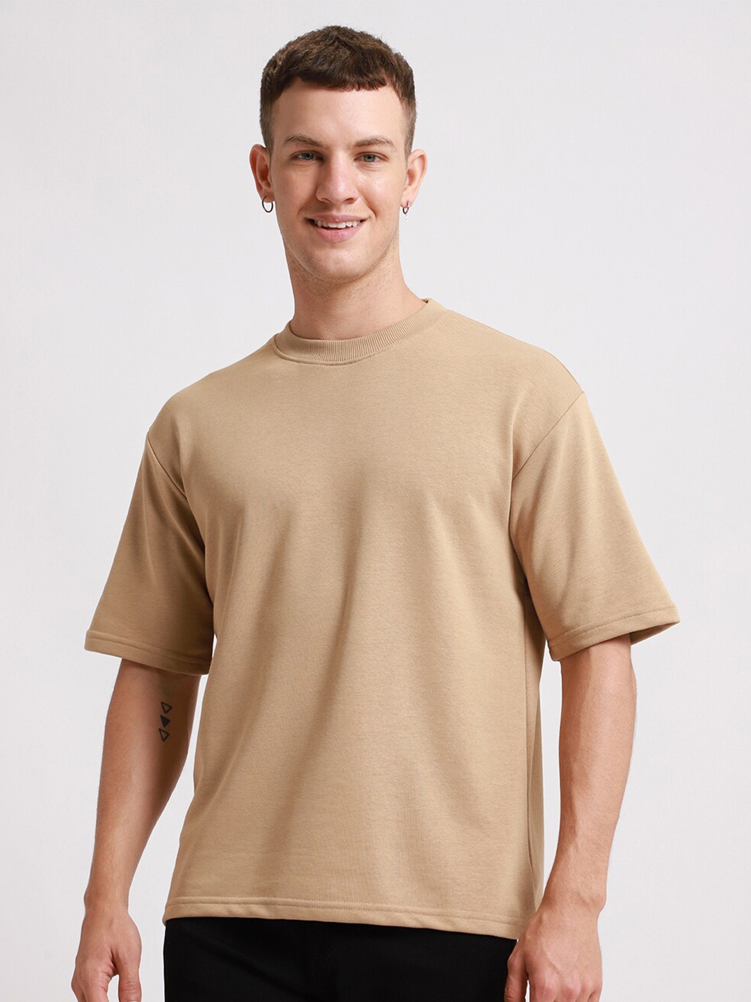 

Banana Club Drop-Shoulder Sleeves Cotton Oversized T-shirt, Beige
