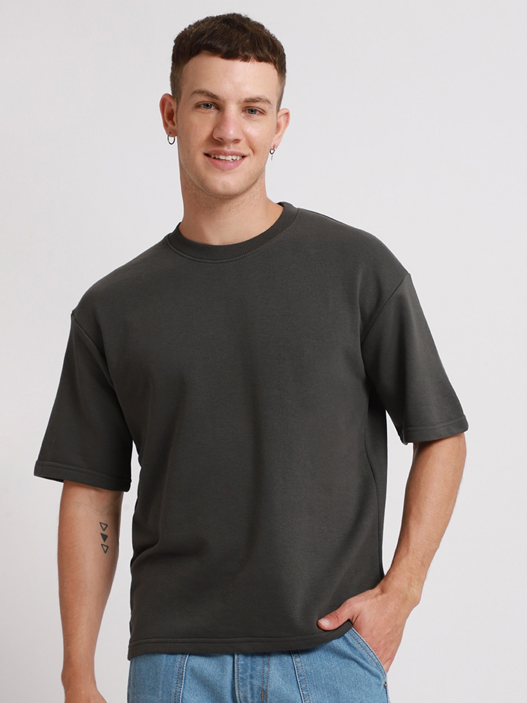 

Banana Club Drop Shoulder Sleeves Cotton Oversized T-shirt, Charcoal