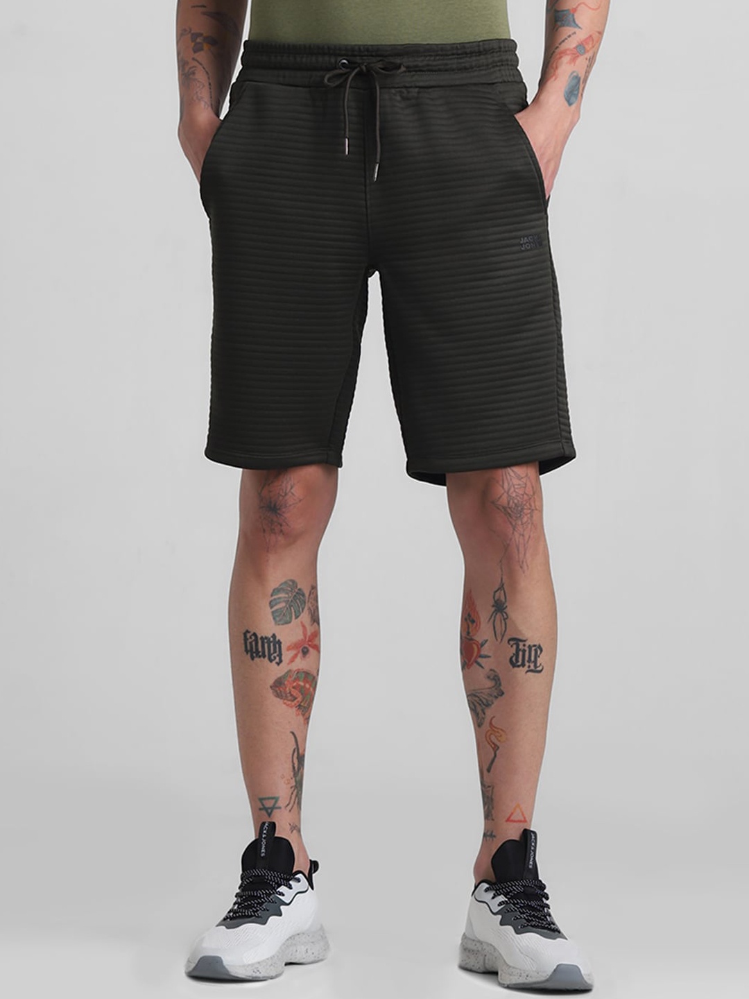 

Jack & Jones Men Mid Rise Shorts, Green