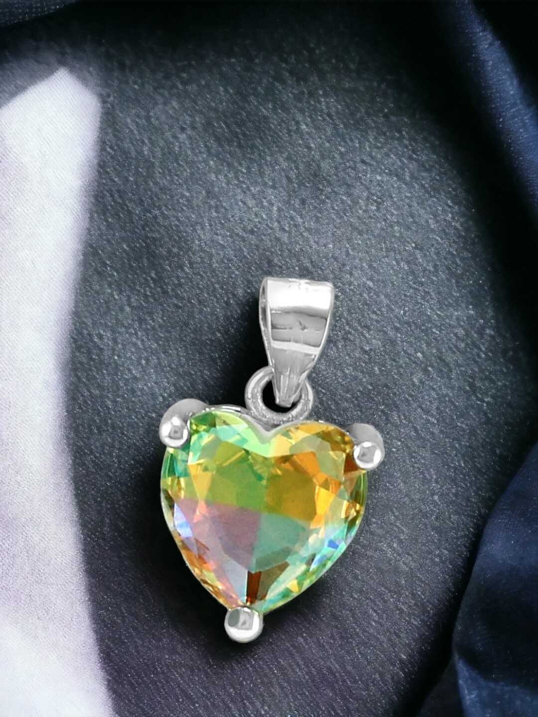 

Taraash 925 Sterling Silver Heart Shaped Cubic Zirconia Pendant