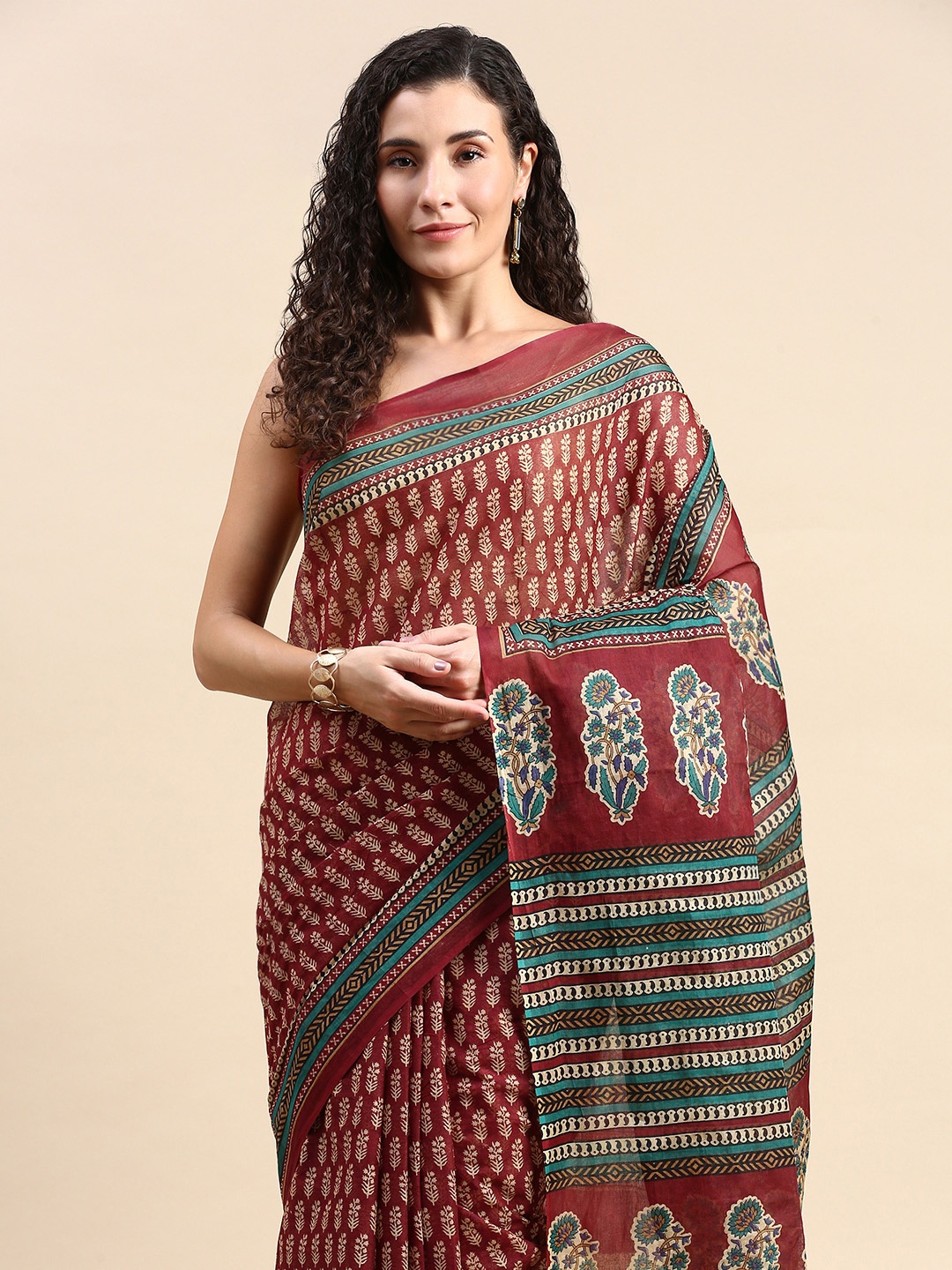 

SHANVIKA Floral Pure Cotton Saree, Maroon