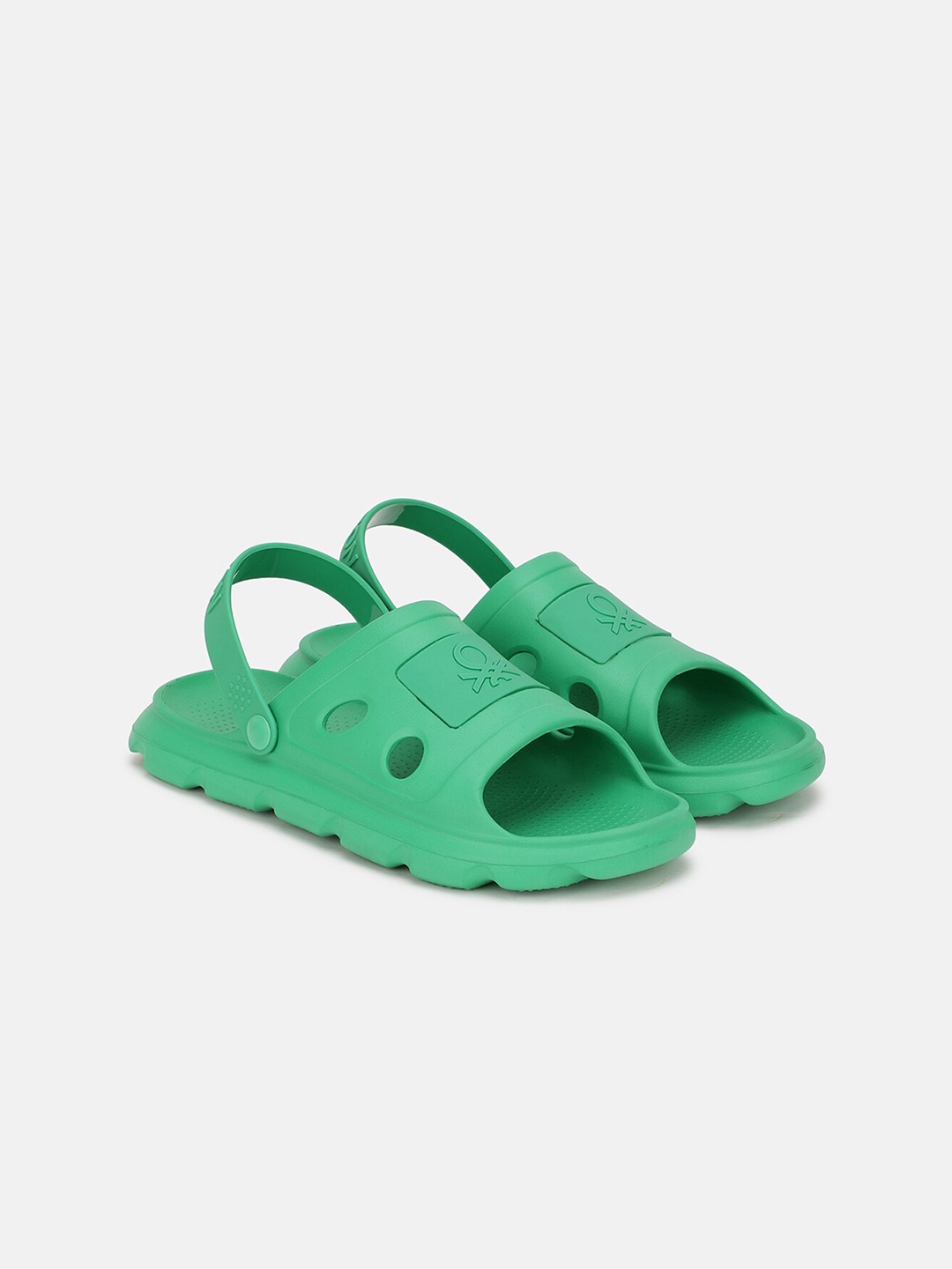 

United Colors of Benetton Men Self Design Clogs, Green