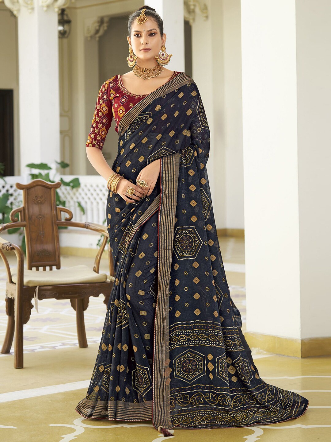 

Satrani Navy Blue Printed Gotta Patti Bandhani Saree