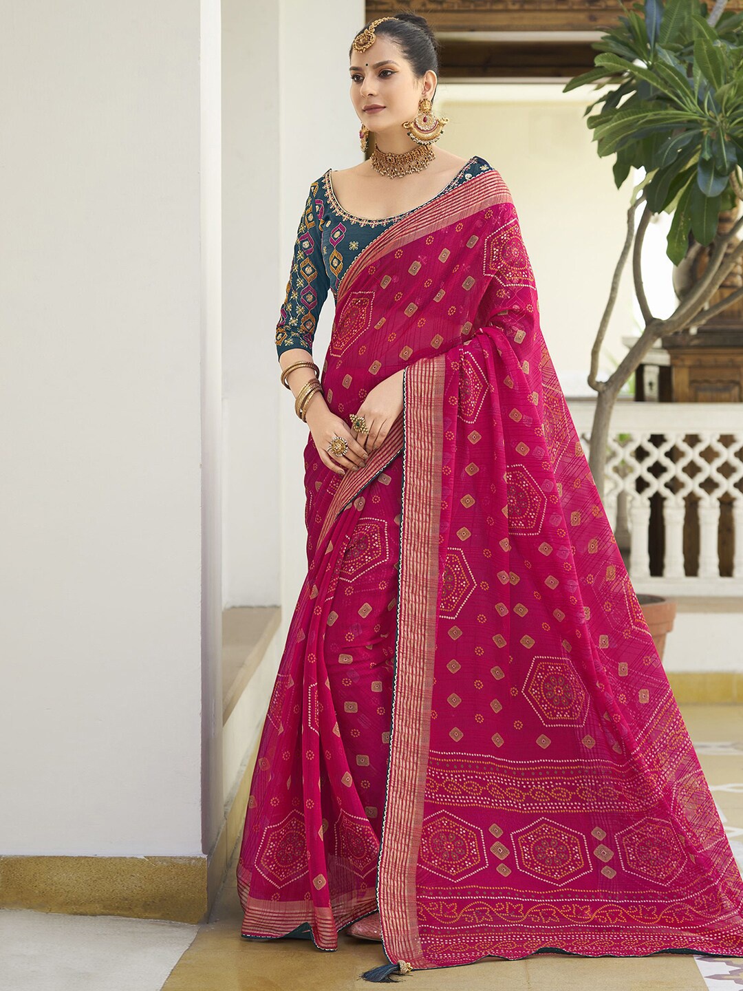 

Satrani Bandhani Printed Saree, Pink