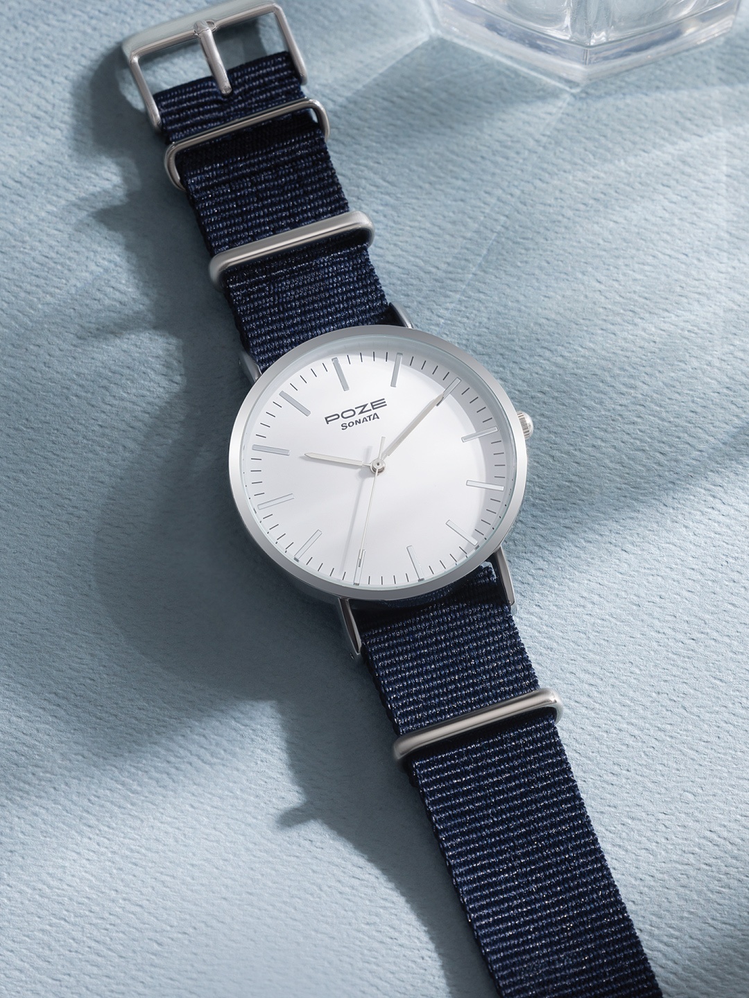 

Sonata Poze Men Poze Textured Straps Analogue Watch SP70038SP01W, White