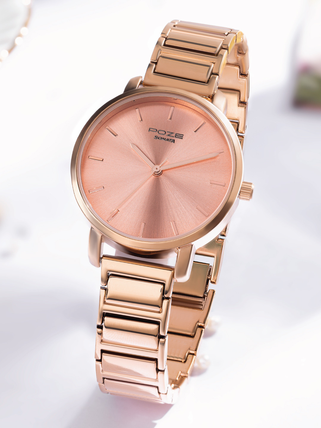 

Sonata Poze Women Printed Dial & Straps Analogue Watch SP80057WM01W, Rose gold