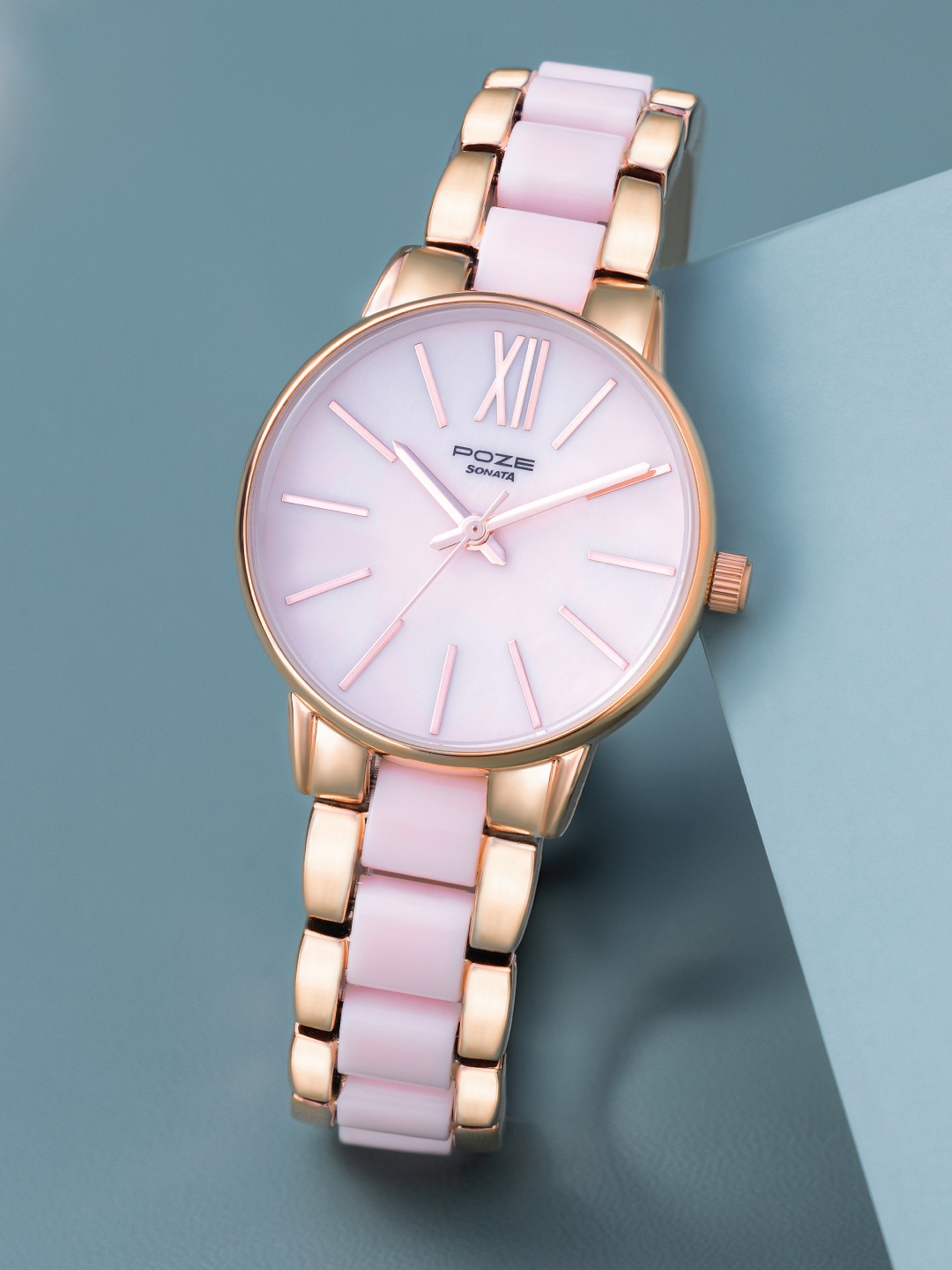 

Sonata Poze Women Textured Dial & Metal Straps Analogue Watch SP80051KD01W, Pink