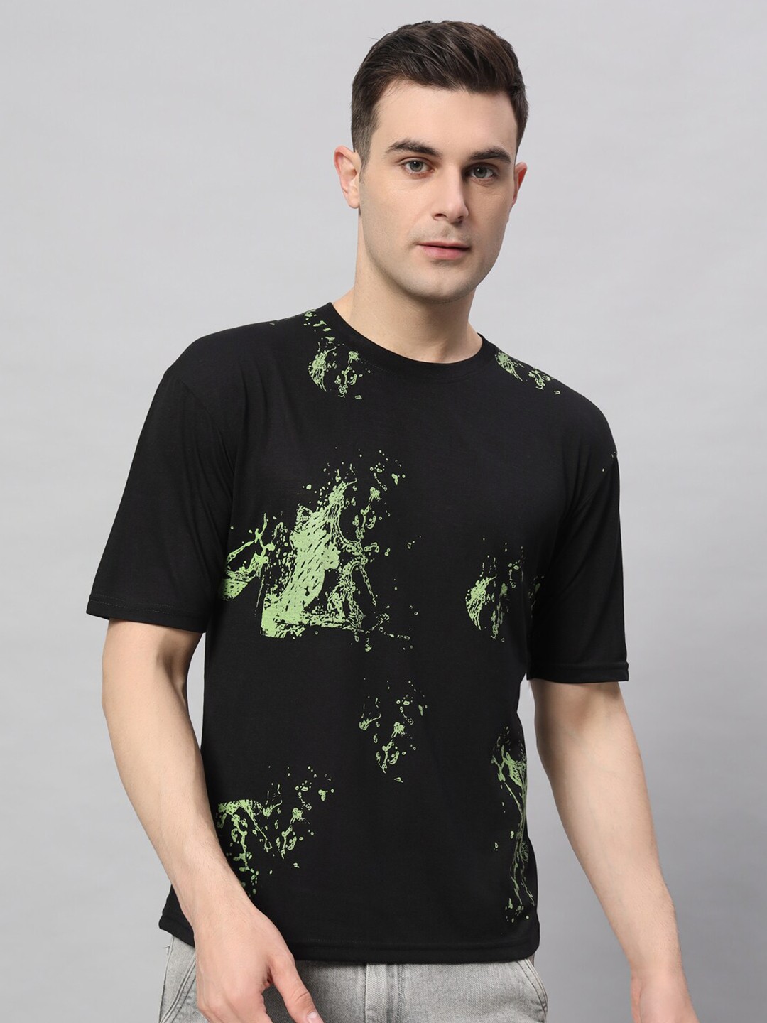 

Obaan Printed Round Neck T-shirt, Black