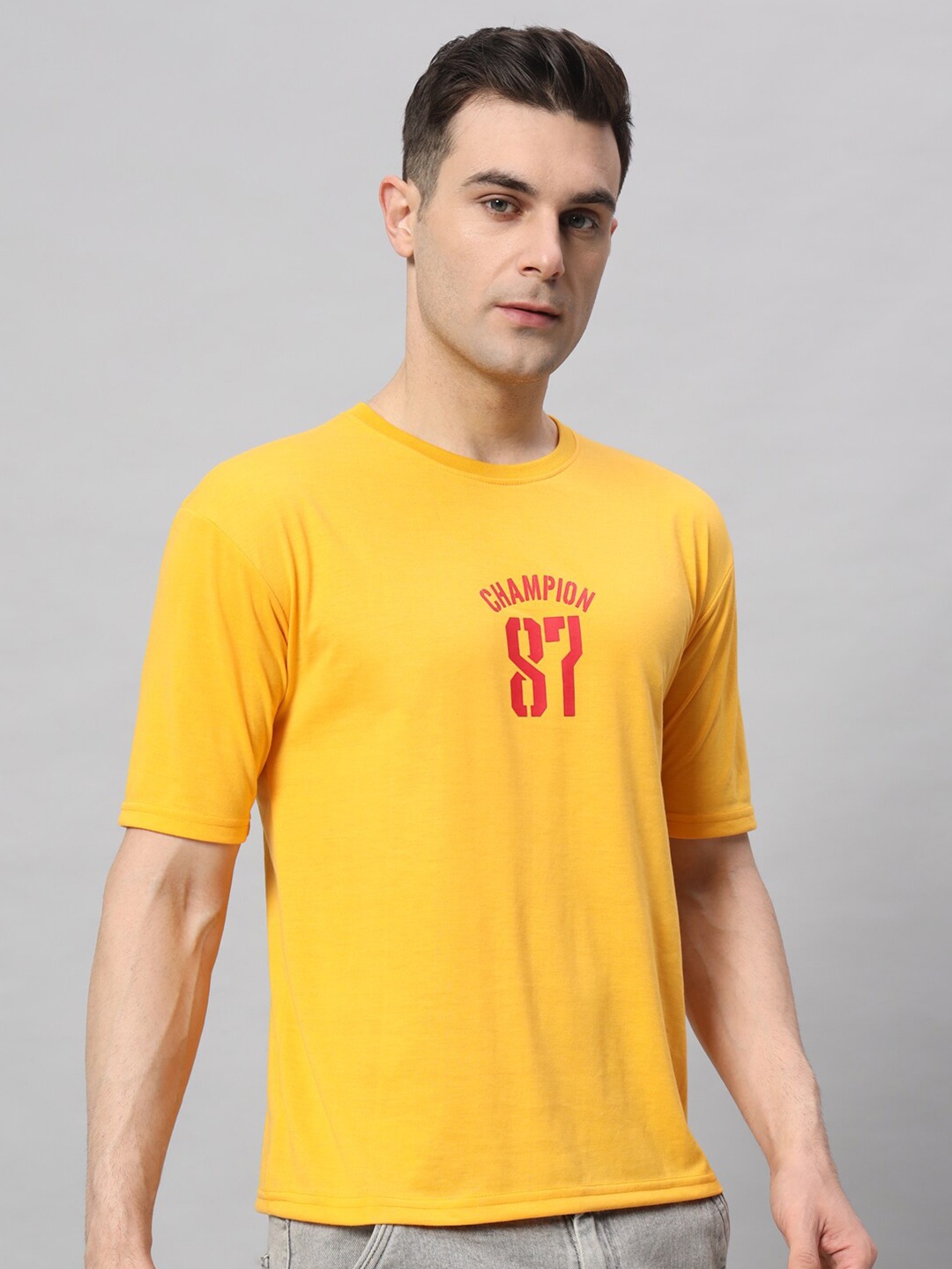 

Obaan Typography Printed Round Neck Cotton T-shirt, Yellow