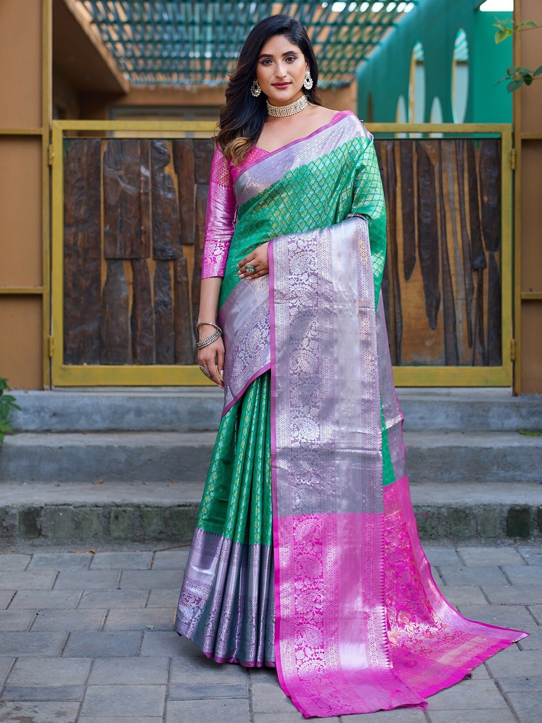 

Anouk Ethnic Motifs Woven Design Zari Kanjeevaram Saree, Teal