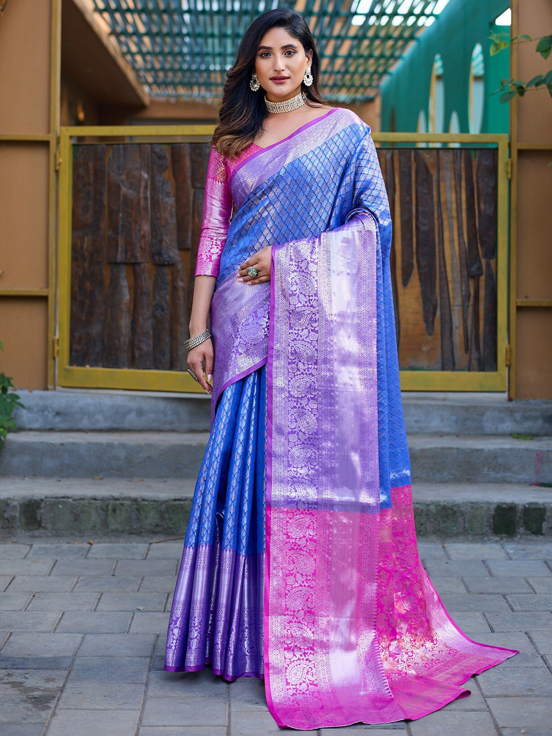

Anouk Ethnic Motifs Woven Design Zari Kanjeevaram Saree, Blue