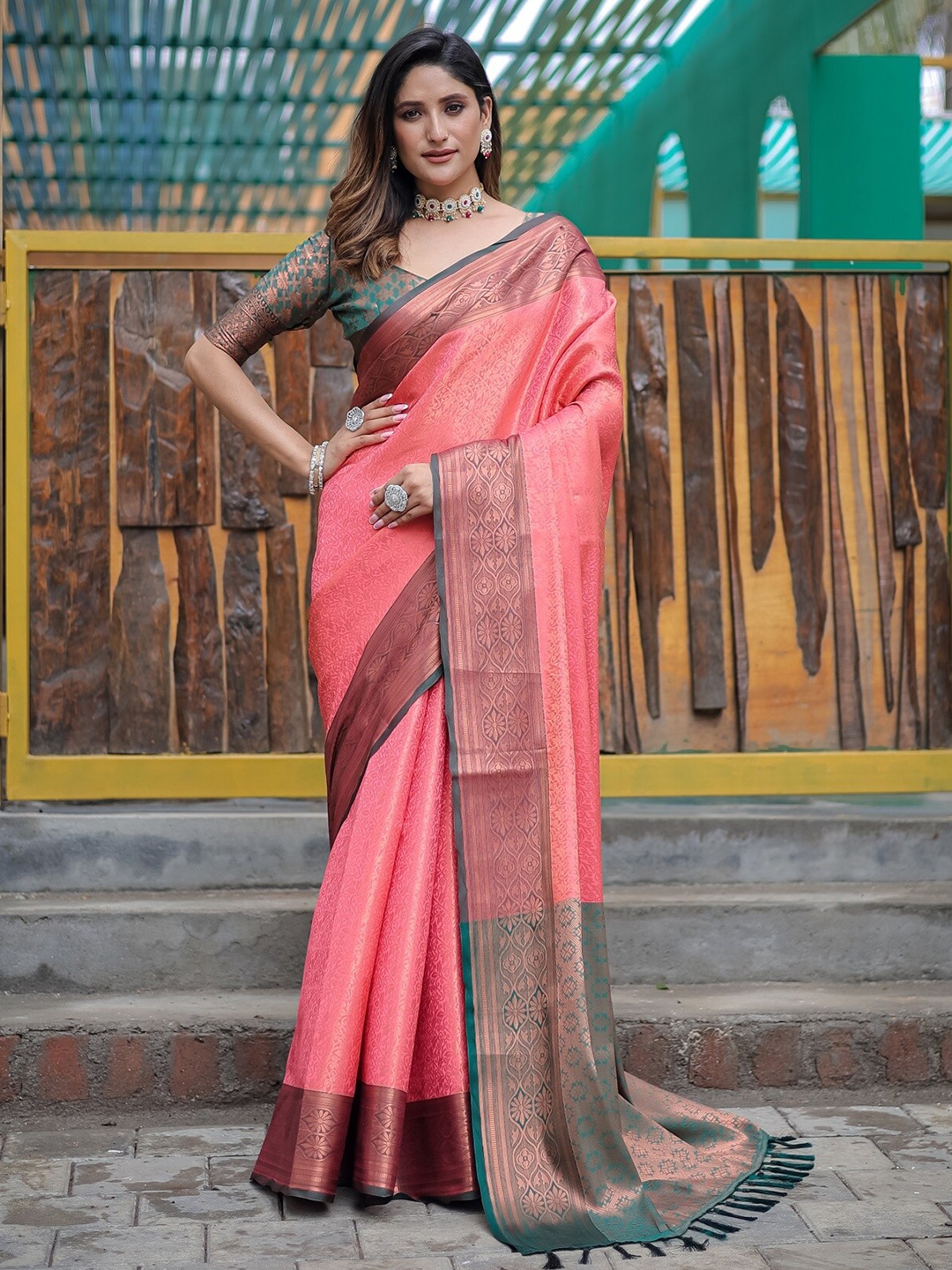

Anouk Peach Ethnic Motifs Woven Design Zari Silk Blend Kanjeevaram Saree