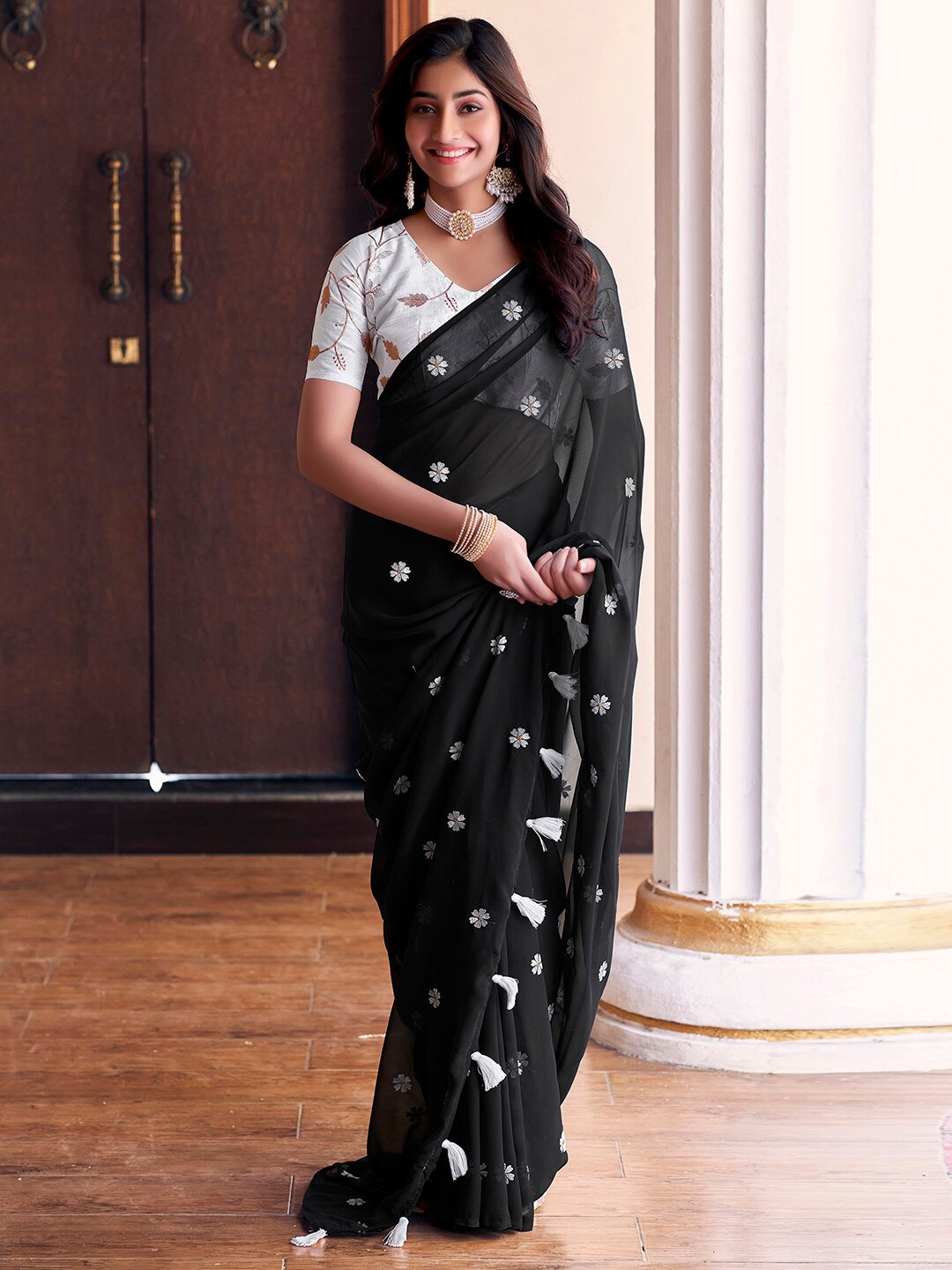 

Mitera Black Floral Embroidered Dabu Saree