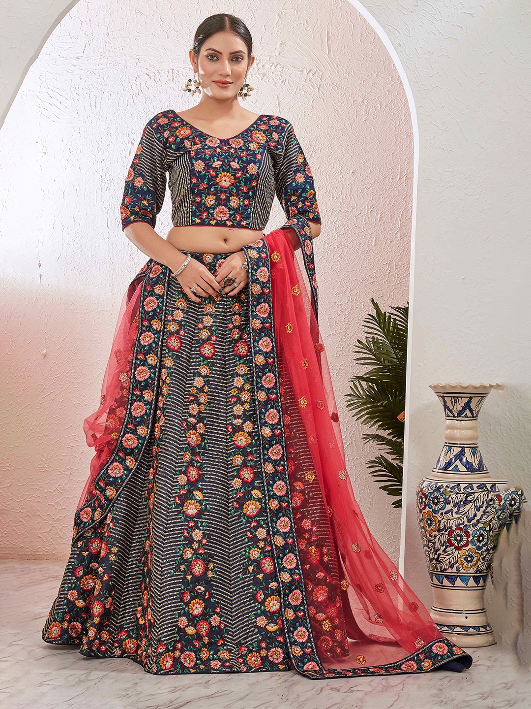 

Chandbaali Embroidered Jute Silk Semi-Stitched Lehenga & Unstitched Blouse With Dupatta, Navy blue