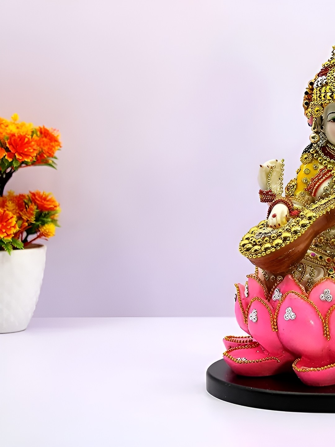 

SANKALAN CREATIONS Large Religious Saraswati Ji on Lotus Figurine Showpiece, Gold