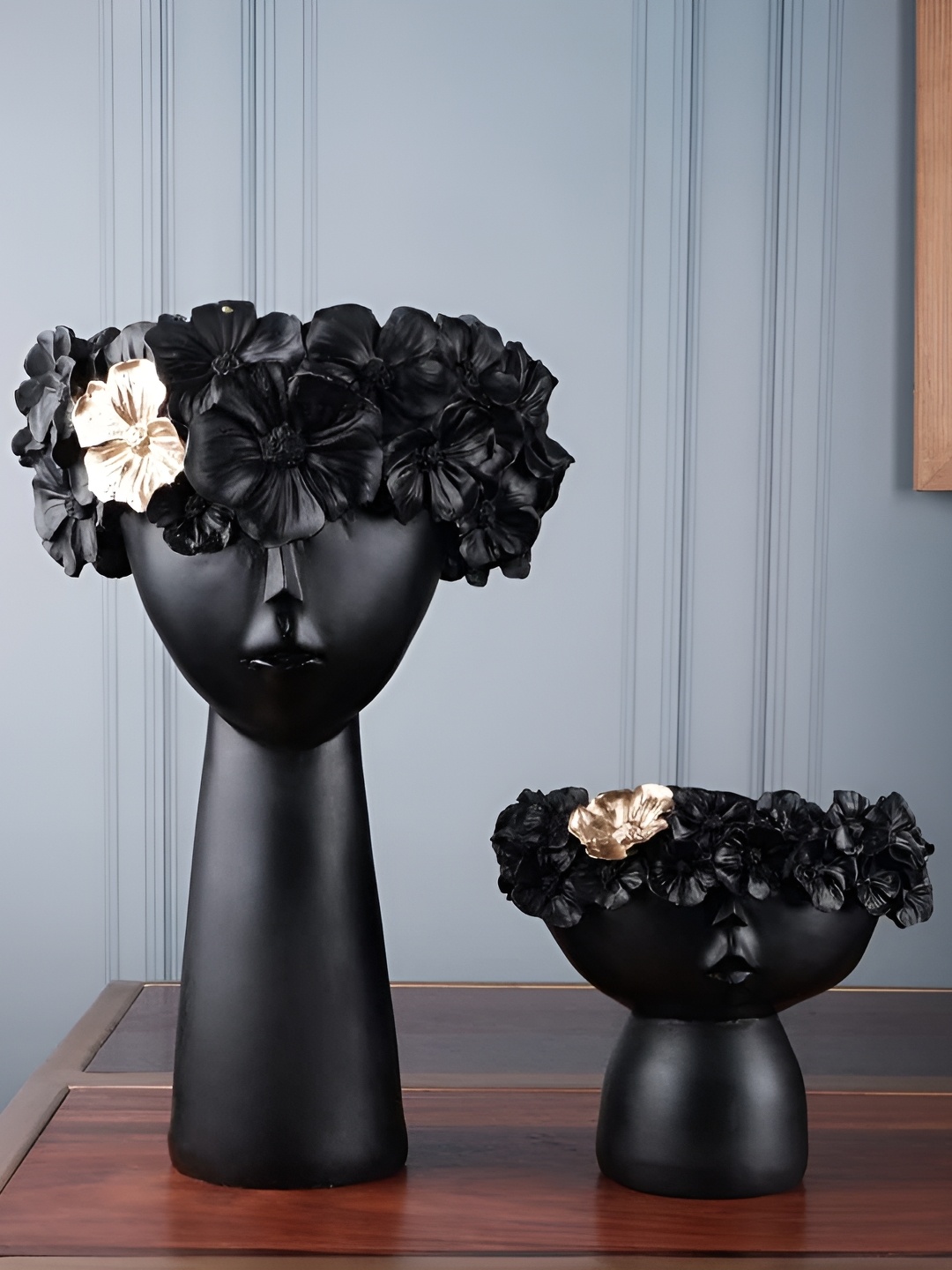 

SANKALAN CREATIONS Black Figurine Showpiece