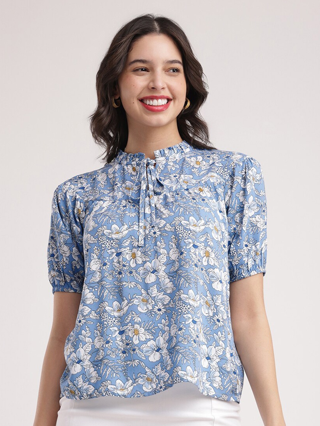

FableStreet Floral Printed Tie-Up Neck Puff Sleeve A-Line Top, Blue