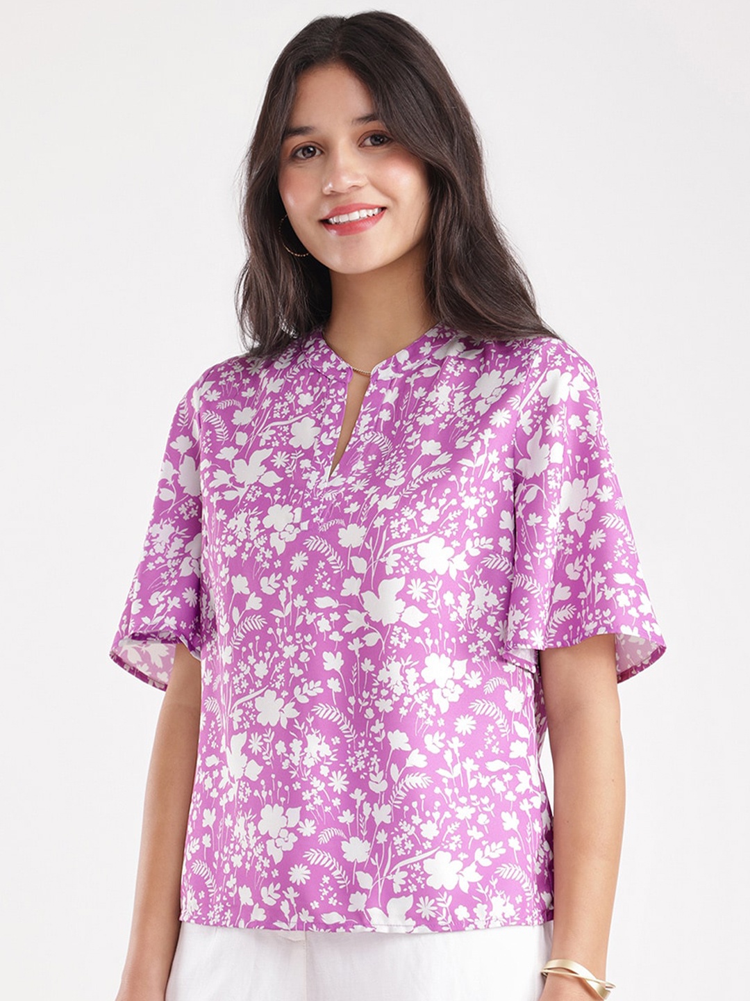 

FableStreet Floral Printed Short Sleeves Mandarin Collar Top, Purple