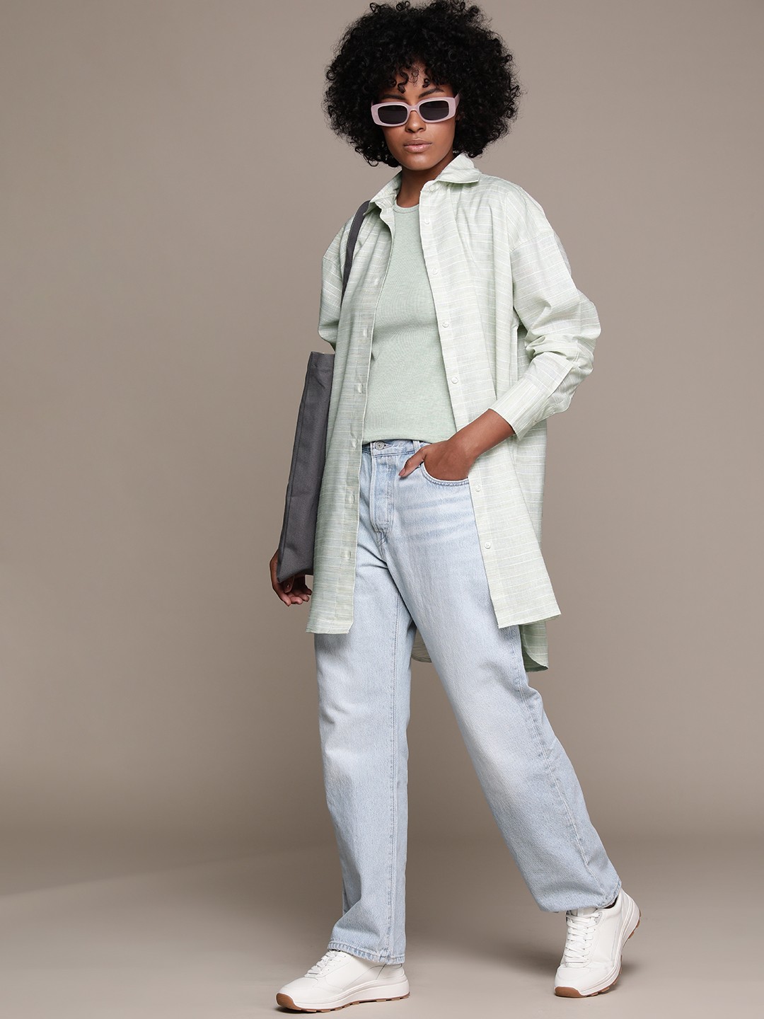 

Roadster Women Self Design Longline Casual Shirt, Green