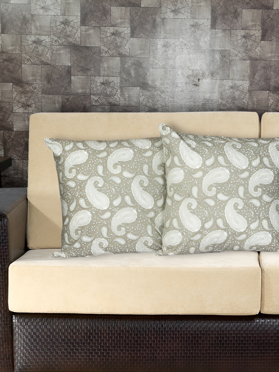 

Texstylers Green & White 2 Pieces Printed Reversible Cotton Square Cushion Covers