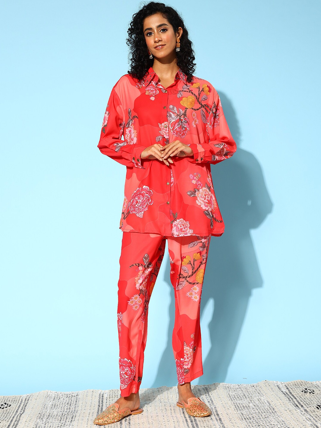 

Runway Dreams Printed Shirt With Trouser, Red