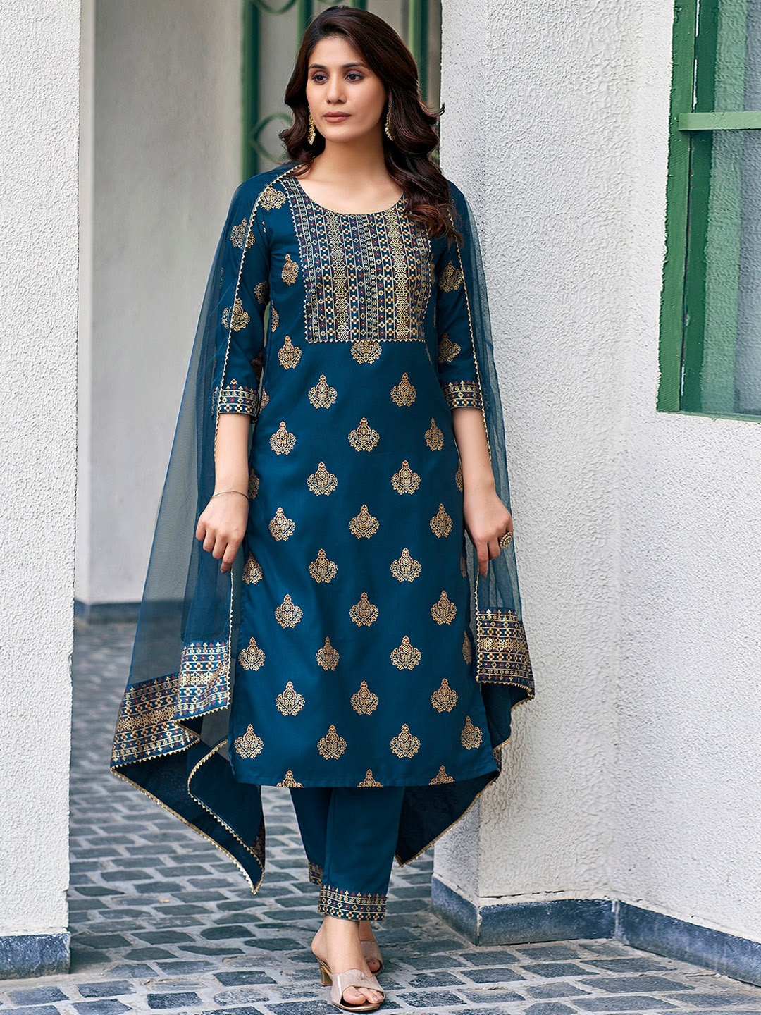 

KALINI Ethnic Motifs Foil Printed Gotta Patti Kurta with Trousers & Dupatta, Teal