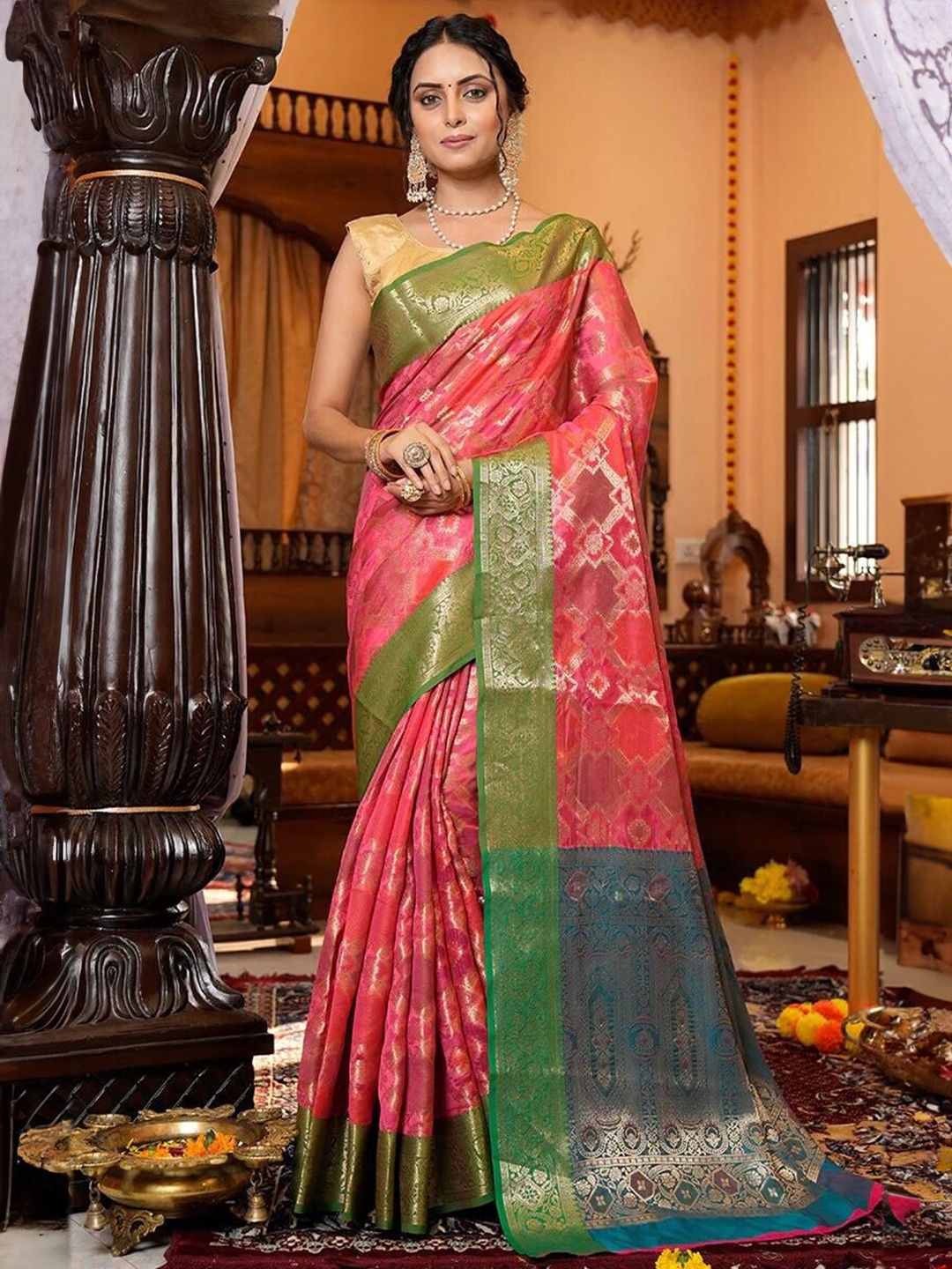 

KALINI Ethnic Motifs Woven Design Zari Banarasi Saree, Pink