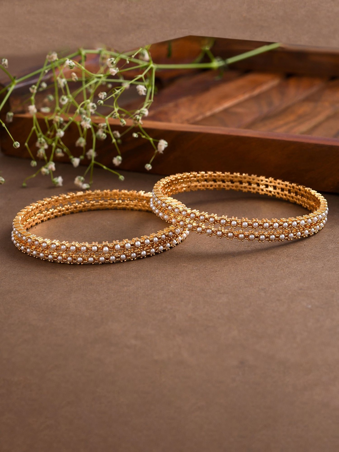

Designbox Set Of 4 Artificial Beads Bangles, Gold