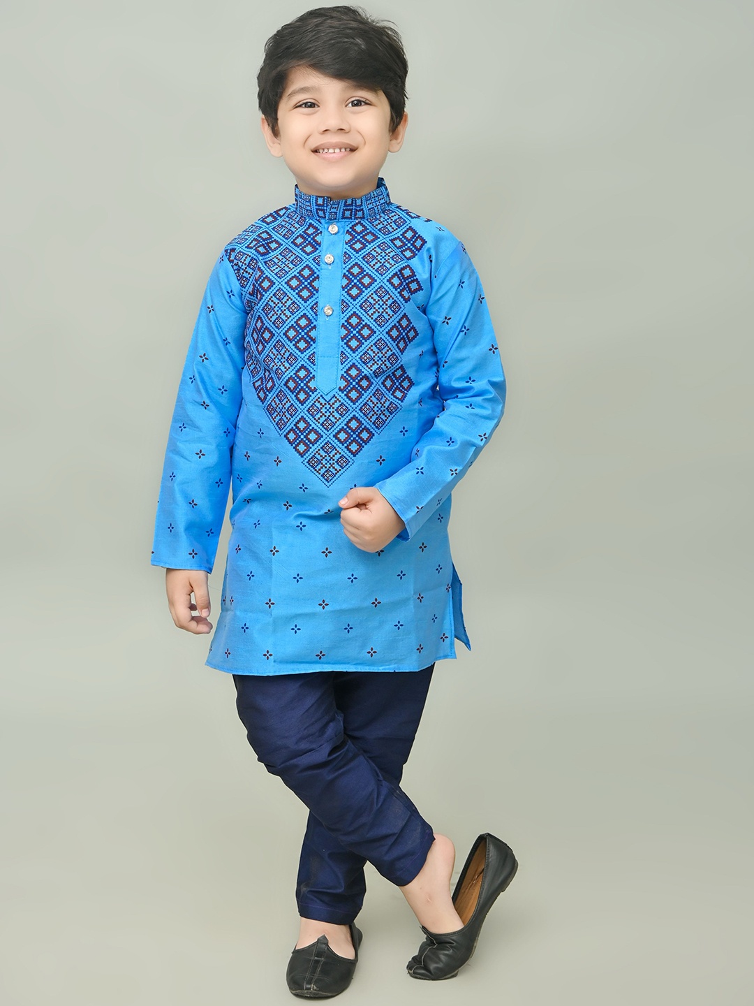 

BAESD Boys Ethnic Motifs Printed Regular Dupion Silk Kurta with Pyjamas, Blue
