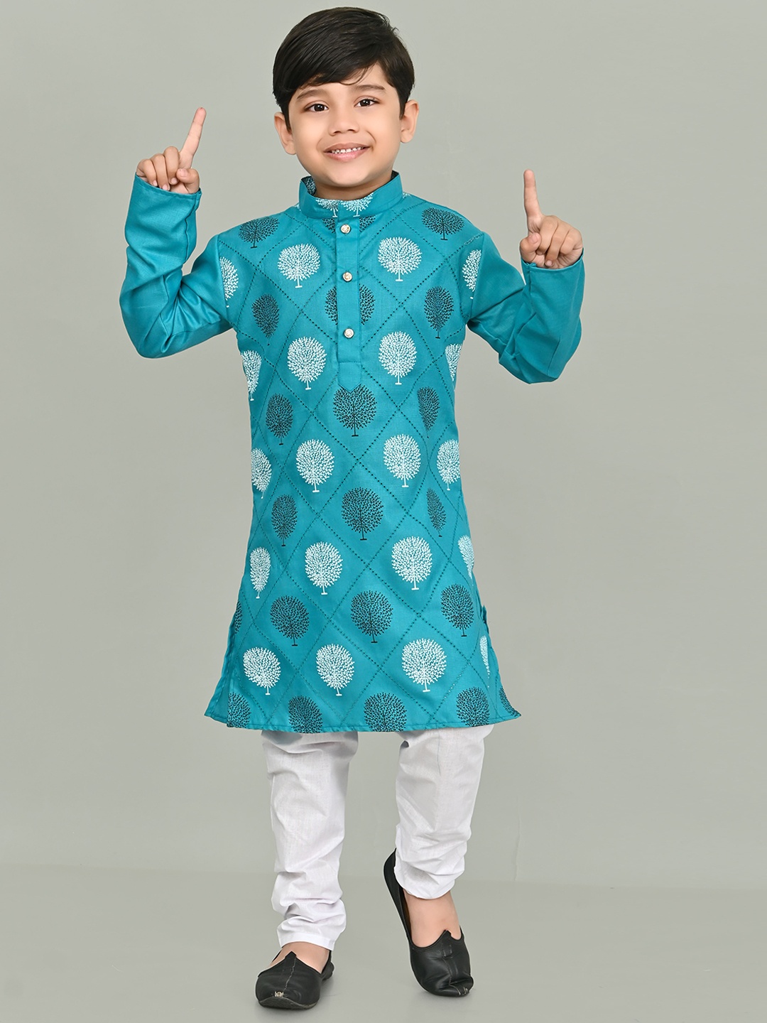 

BAESD Boys Floral Printed Regular Straight Kurta with Pyjamas, Teal