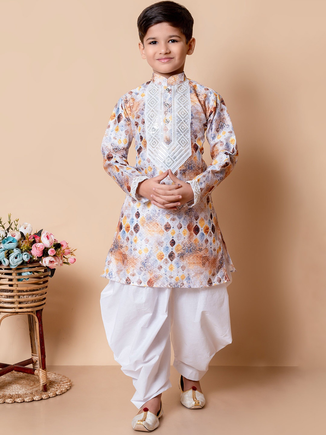 

BAESD Boys Floral Embroidered Sequinned Kurta with Patiala, Yellow