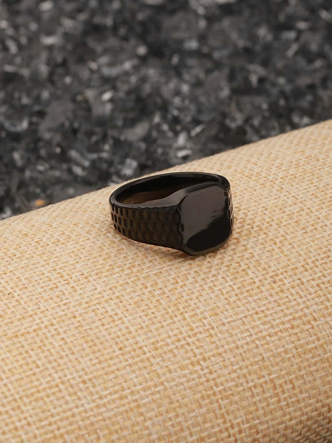

Jazz and Sizzle Men Textured Band Finger Ring, Black