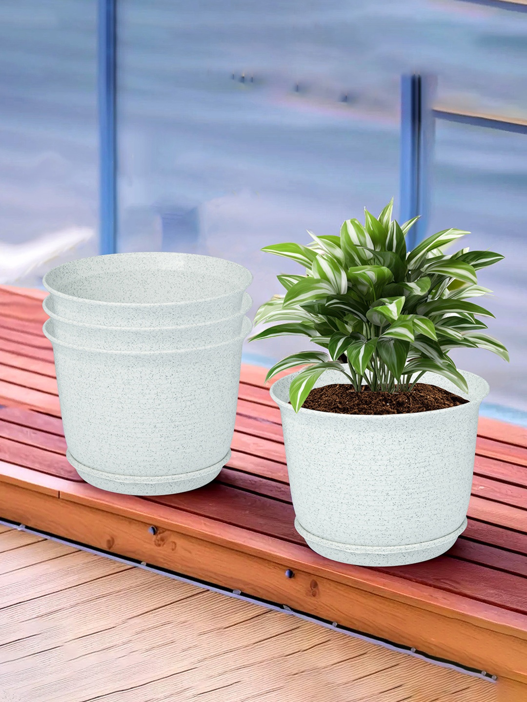 

Kuber Industries White 4 Pieces Textured Planters