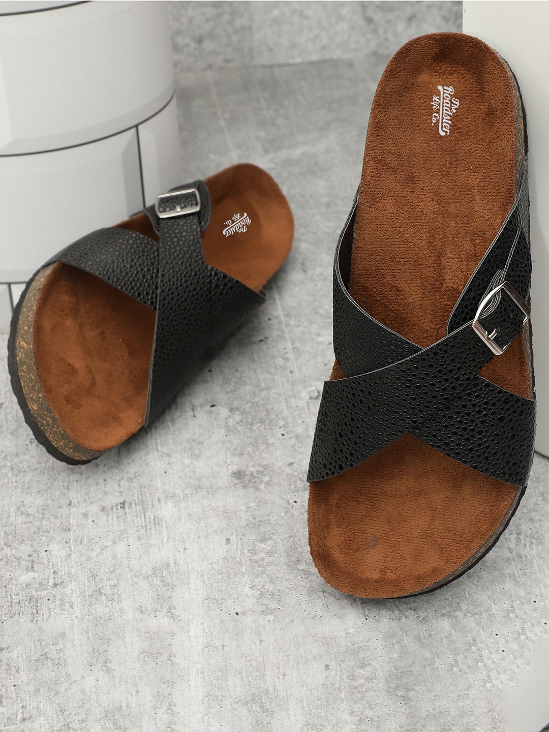 

The Roadster Lifestyle Co. Women Black Open-Toe Flats With Buckle Detail