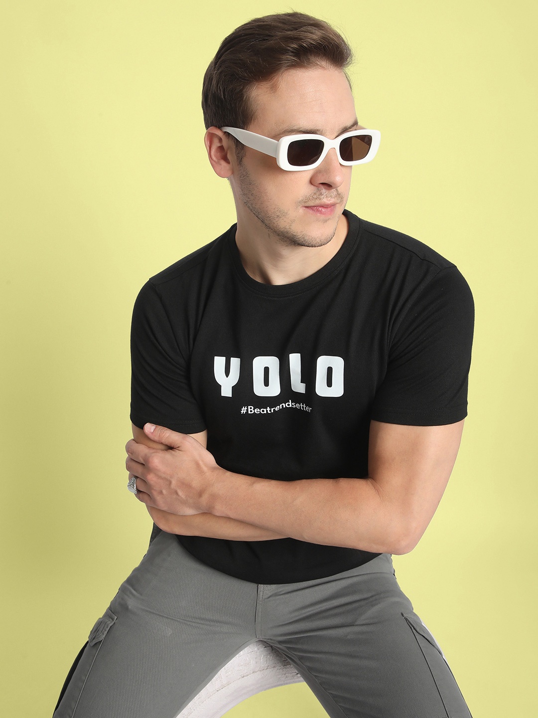 

Bene Kleed Men Typography Round-Neck Printed T-shirt, Black