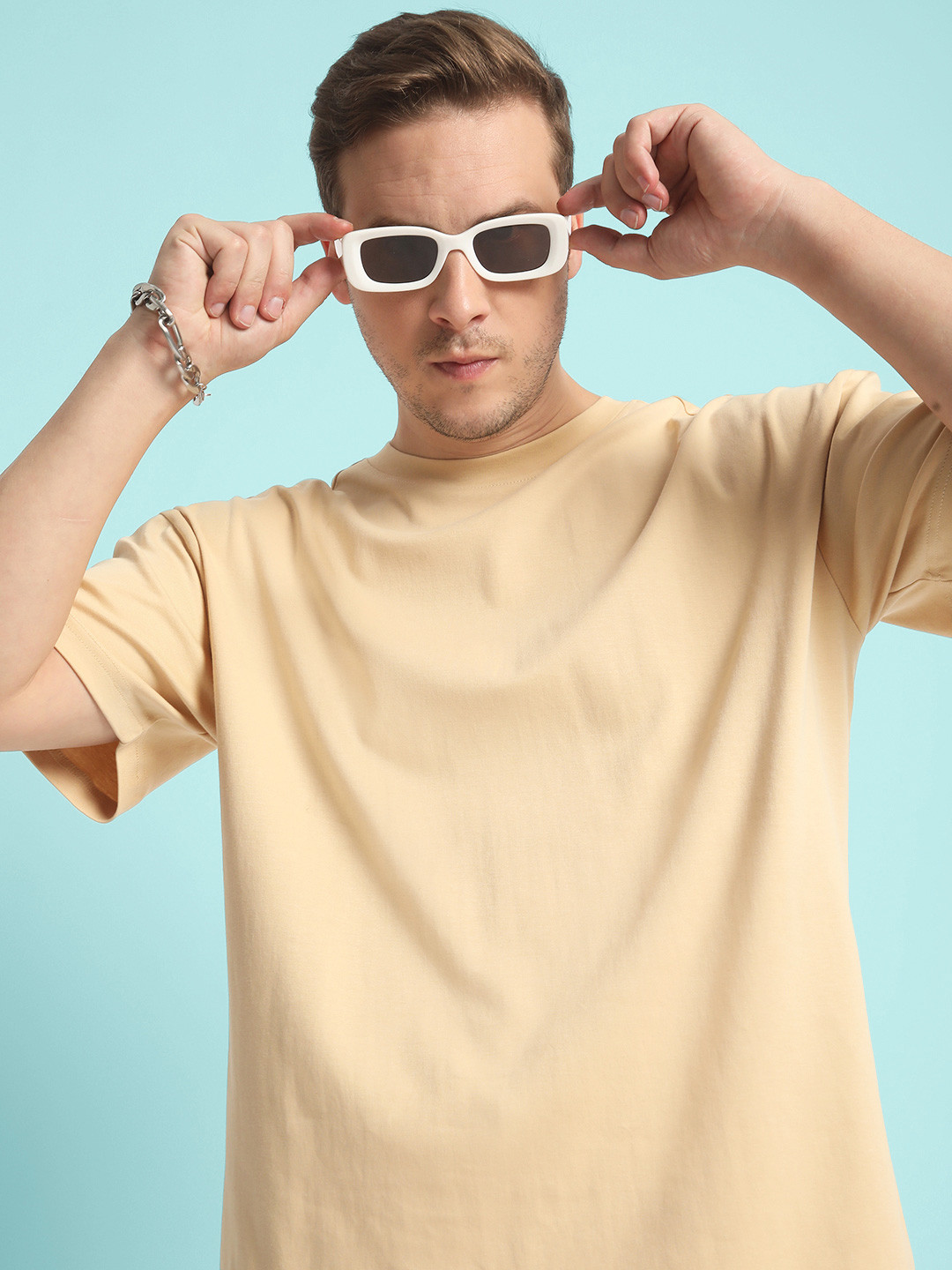 

Bene Kleed Men Drop-Shoulder Sleeves Oversized Pure Cotton T-shirt, Beige