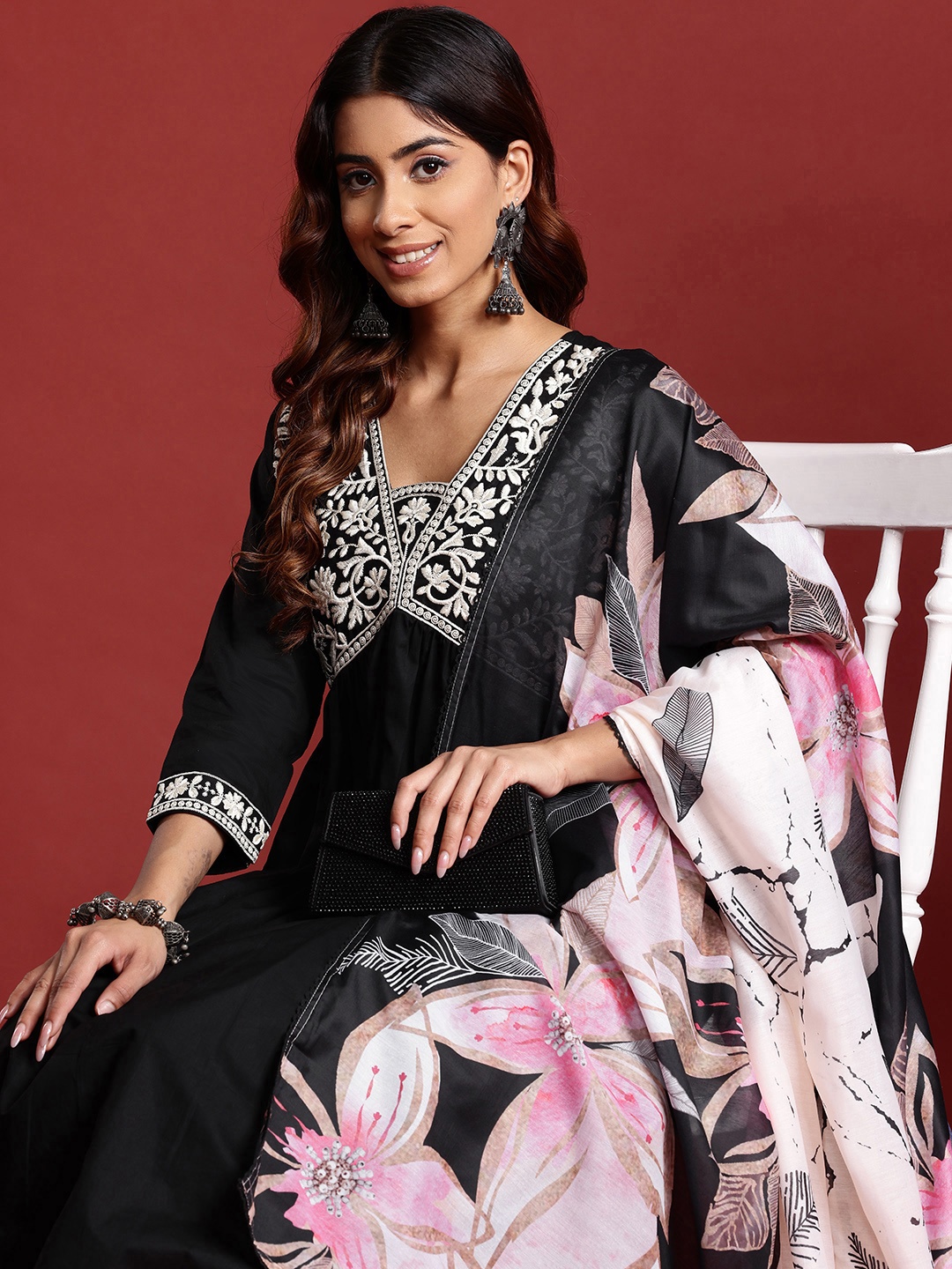 

Tikhi Imli Women Floral Embroidered Pleated Thread Work Pure Cotton Kurta with Trousers & With Dupatta, Black