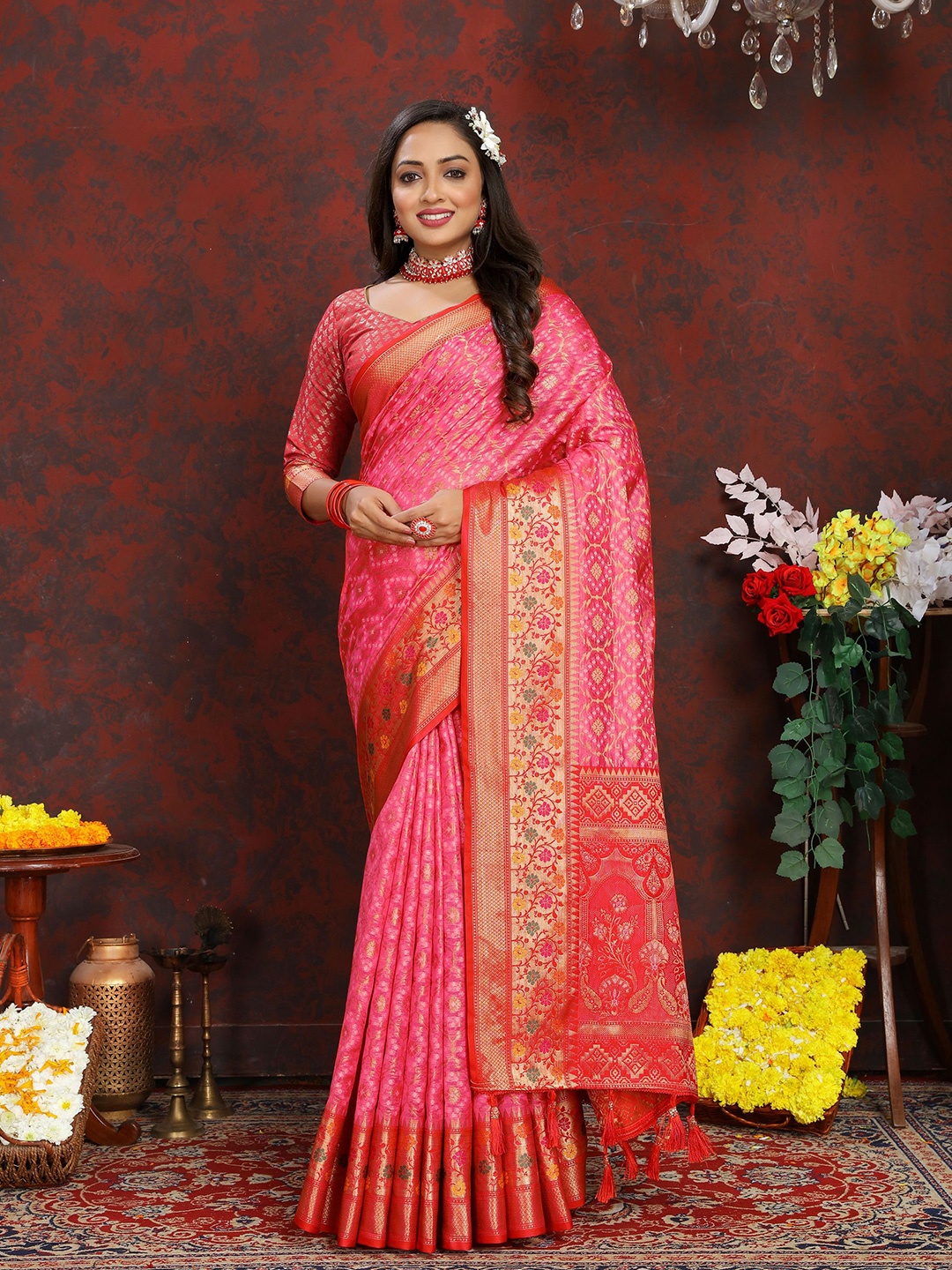 

DIVASTRI Ethnic Motifs Woven Design Zari Organza Banarasi Saree, Pink