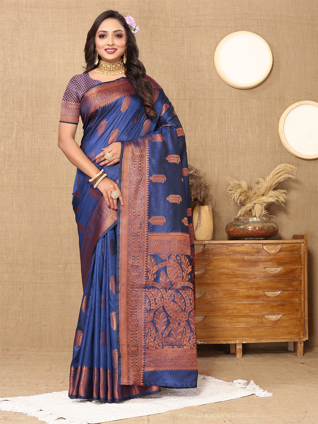 

DIVASTRI Ethnic Motifs Woven Design Zari Silk Cotton Banarasi Saree, Blue