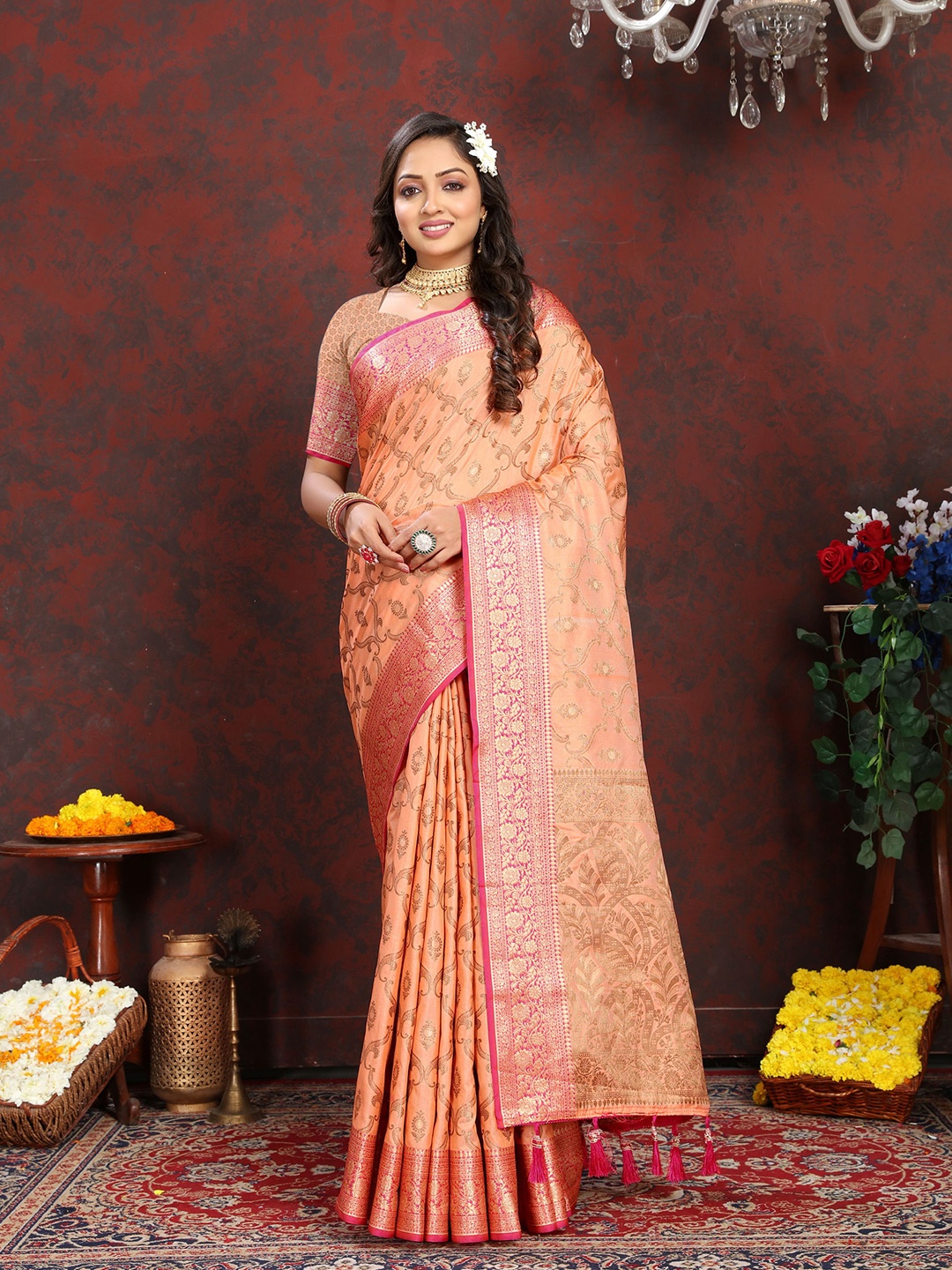 

DIVASTRI Woven Design Ethnic Motifs Zari Silk Cotton Banarasi Saree, Peach