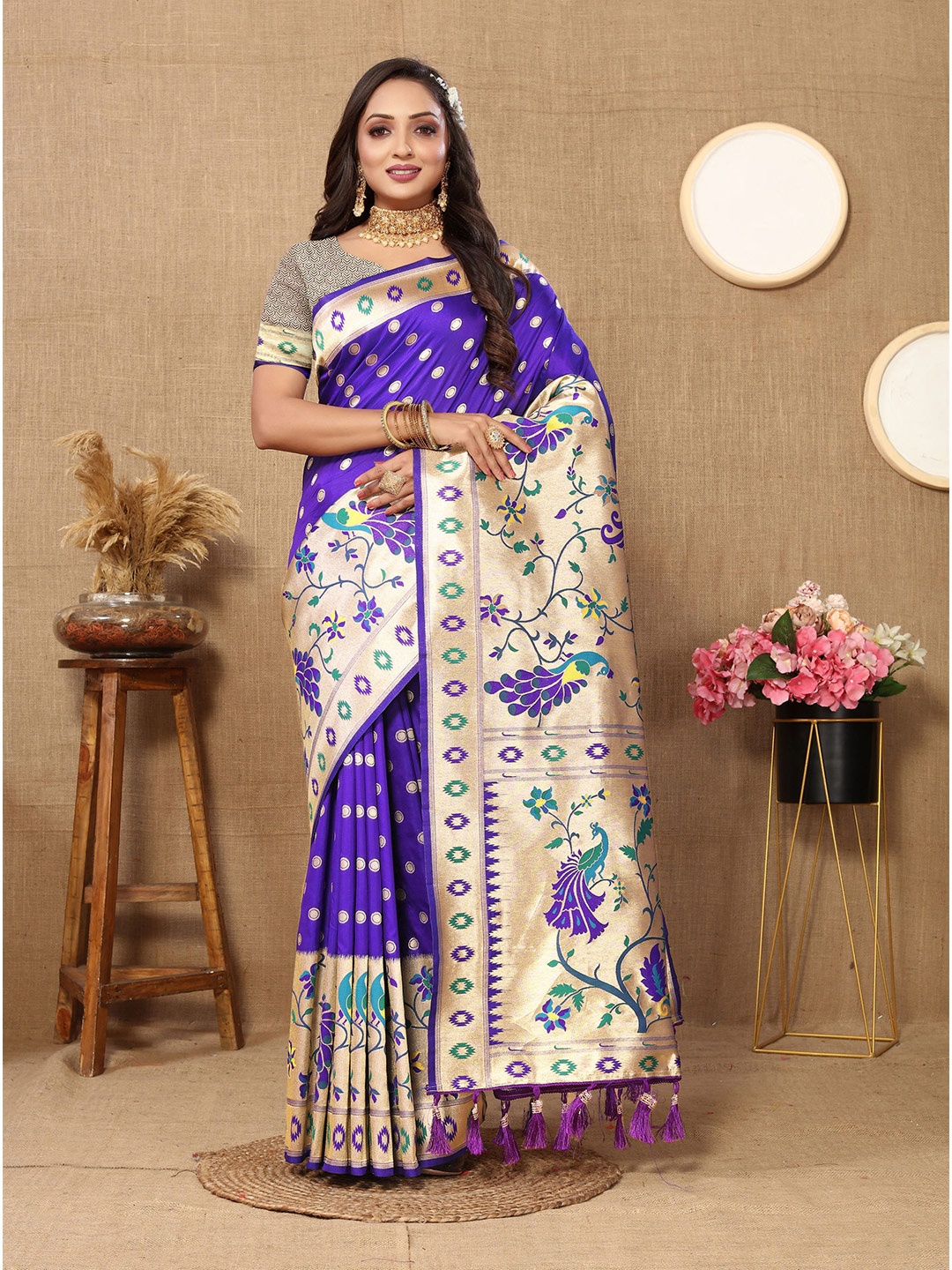 

DIVASTRI Woven Design Pure Silk Paithani Zari Saree, Blue