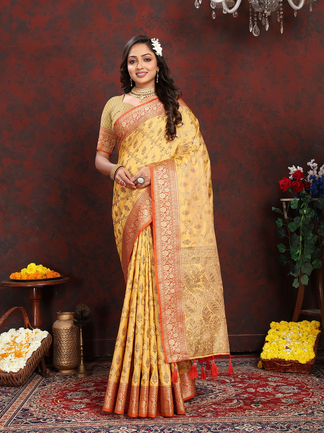 

DIVASTRI Ethnic Motifs Zari Silk Cotton Banarasi Saree, Orange