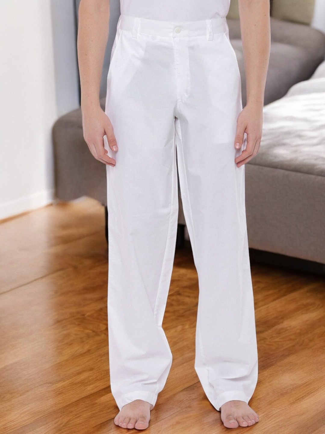 

Ramraj Mid-Rise Relaxed Fit Pyjamas, White