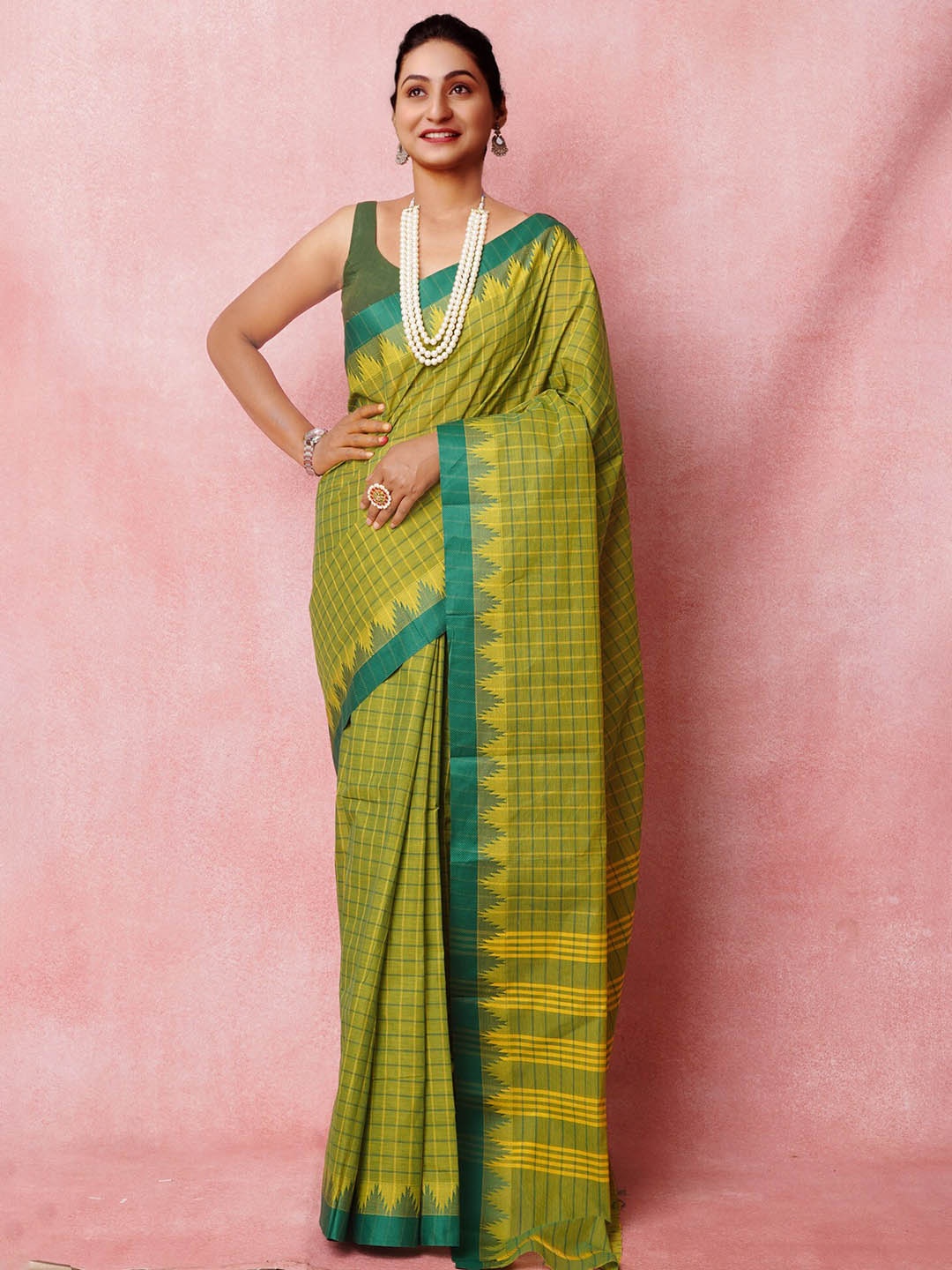 

Unnati Silks Woven Design Handloom Chettinad Saree, Green