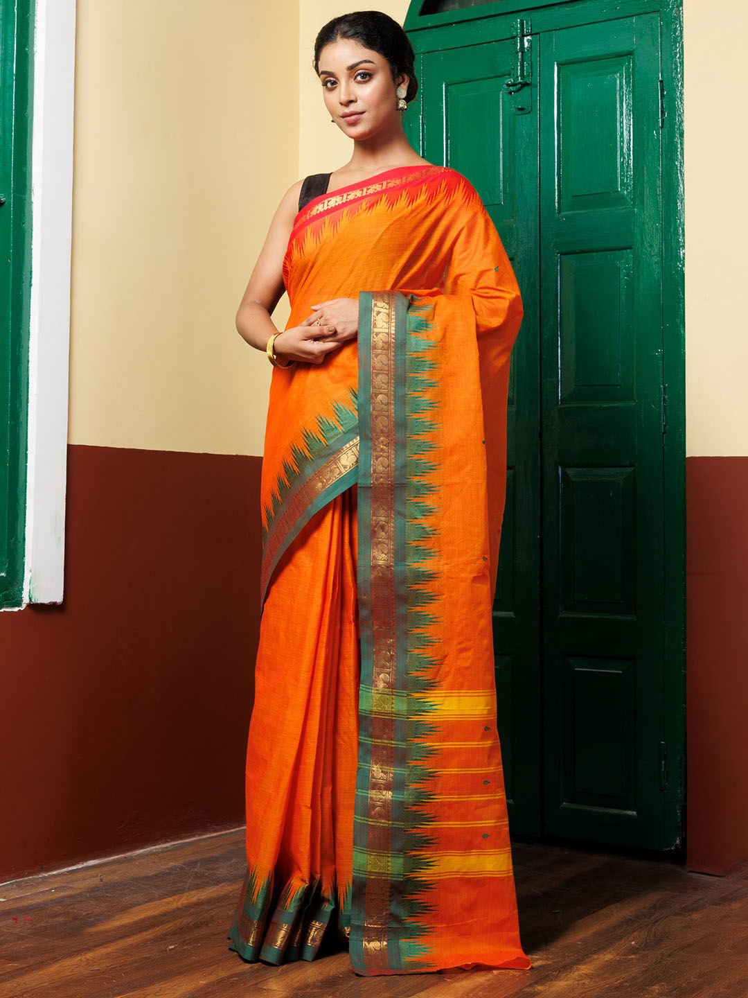 

Unnati Silks Woven Design Zari Pure Cotton Handloom Kanjeevaram Saree, Orange