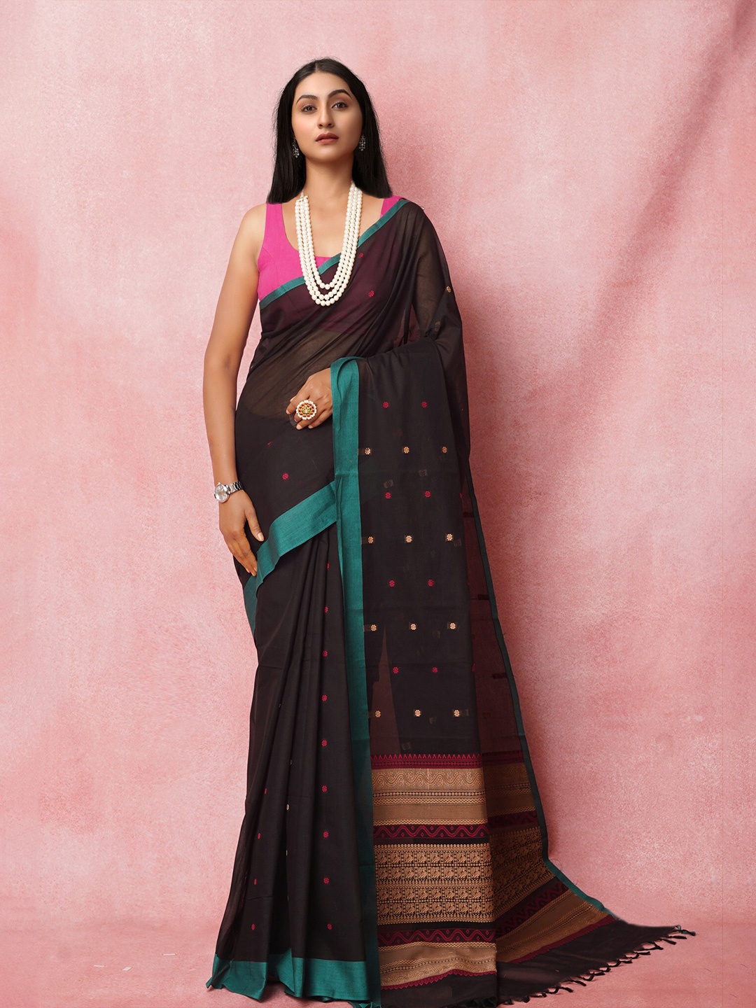

Unnati Silks Woven Design Pure Cotton Handloom Chettinad Saree, Black