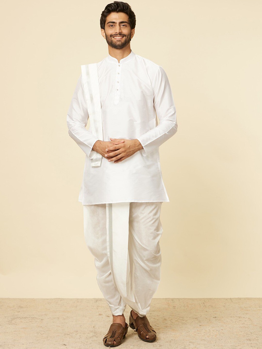 

Manyavar Mandarin Collar Kurta & Panchakattu with dupatta, White