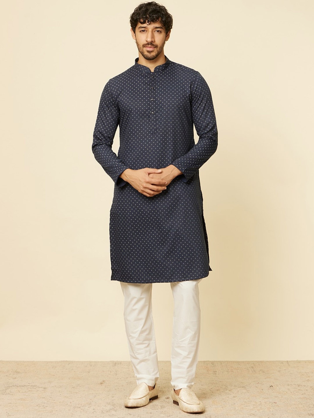 

Manyavar Printed Regular Kurta with Pyjama, Blue