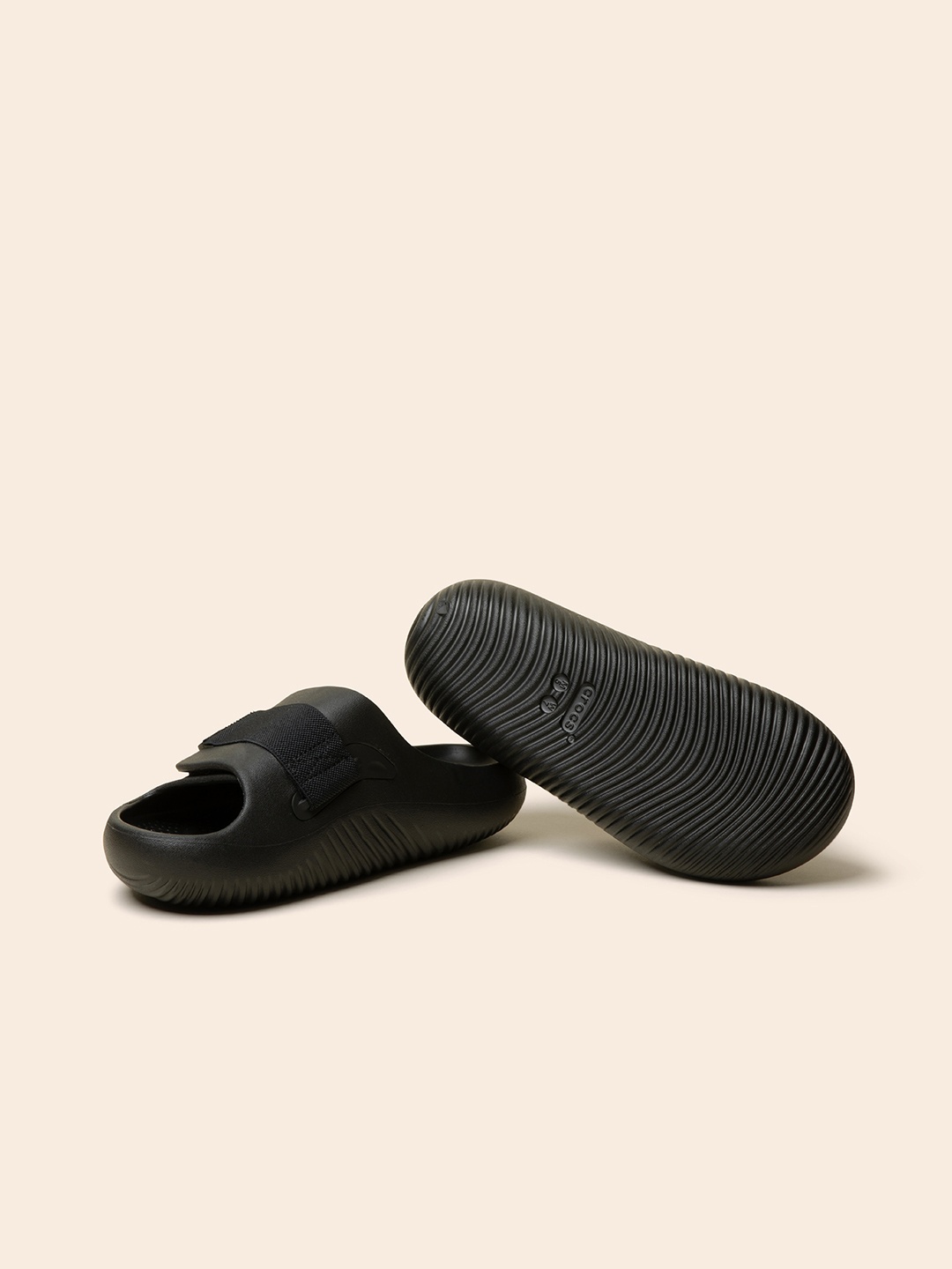 

Crocs Unisex Croslite Sliders, Black